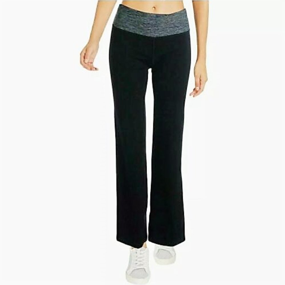 Performance Yoga Pants - Picture 3 of 3
